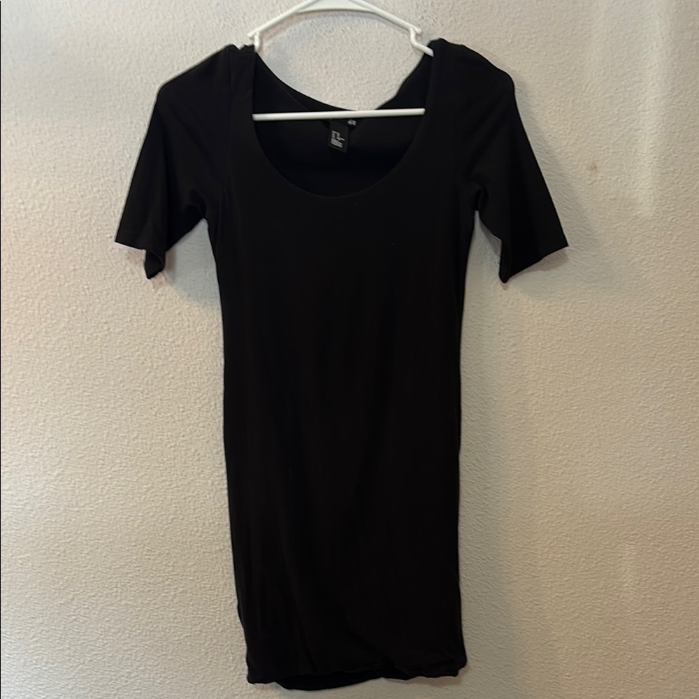 H&M Basic Little Black Dress size XS